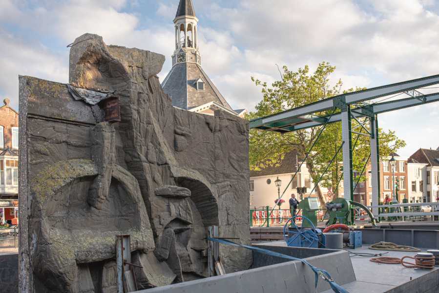 Transport werk Pierre van Soest, mei 2019 foto: Peter de Ruig, courtesy Stroom Den Haag