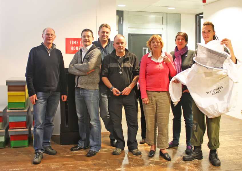 Eerste Algemene Leden BIJeenkomst Honing Bank (overdracht bijenvolken aan startende imkers) foto: Stroom Den Haag