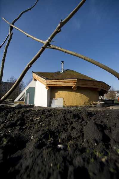 Paviljoen Eetbaar Park in februari 2011 foto: Eric de Vries