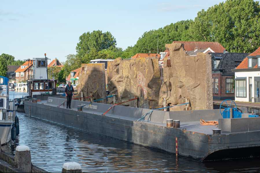 Transport werk Pierre van Soest, mei 2019 foto: Peter de Ruig, courtesy Stroom Den Haag