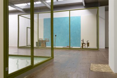 Gareth Moore, 'A Burning Bag as a Smoke-Grey Lotus', 2015 foto: Gerrit Schreurs, courtesy Stroom Den Haag